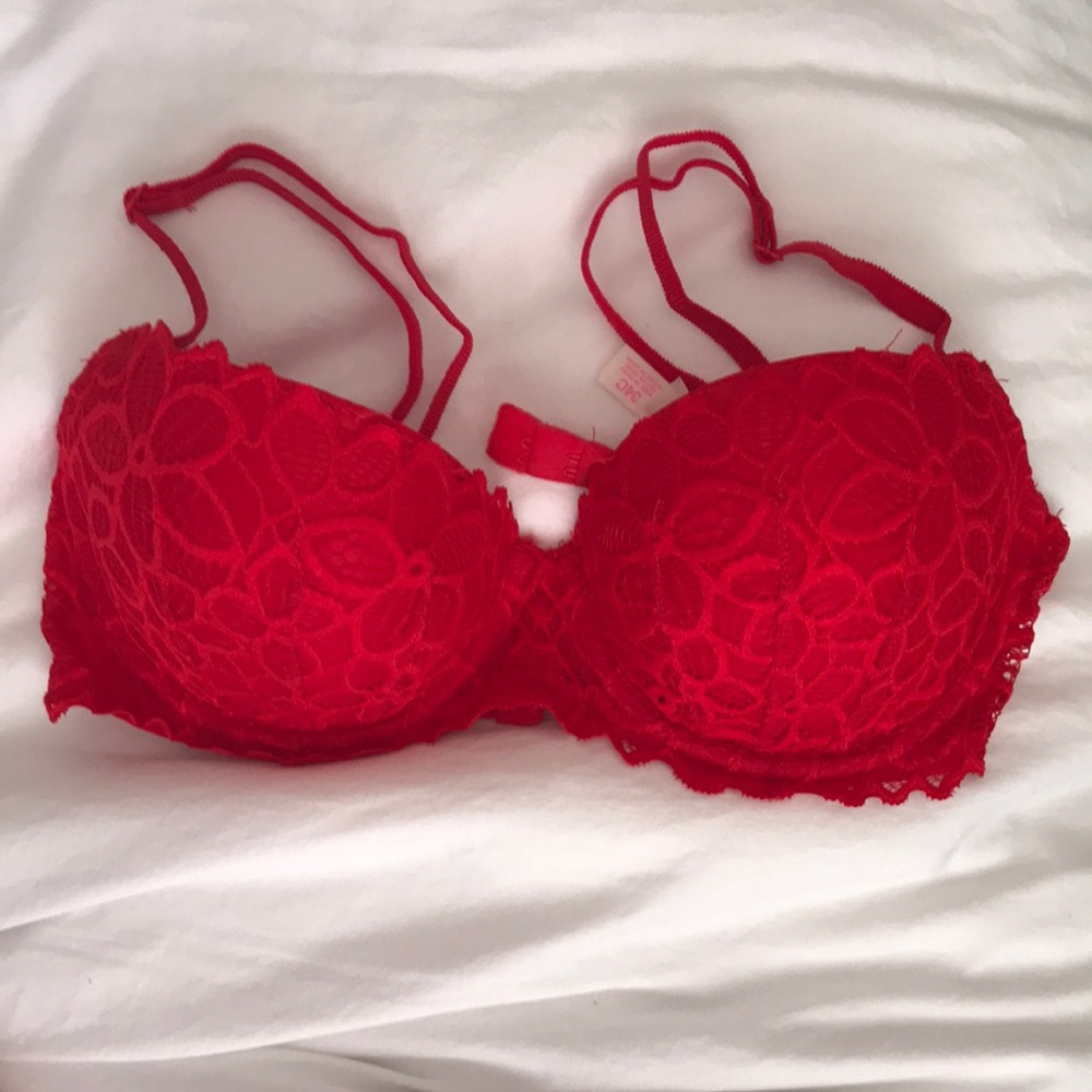 Red floral push-up bra from PINK!
